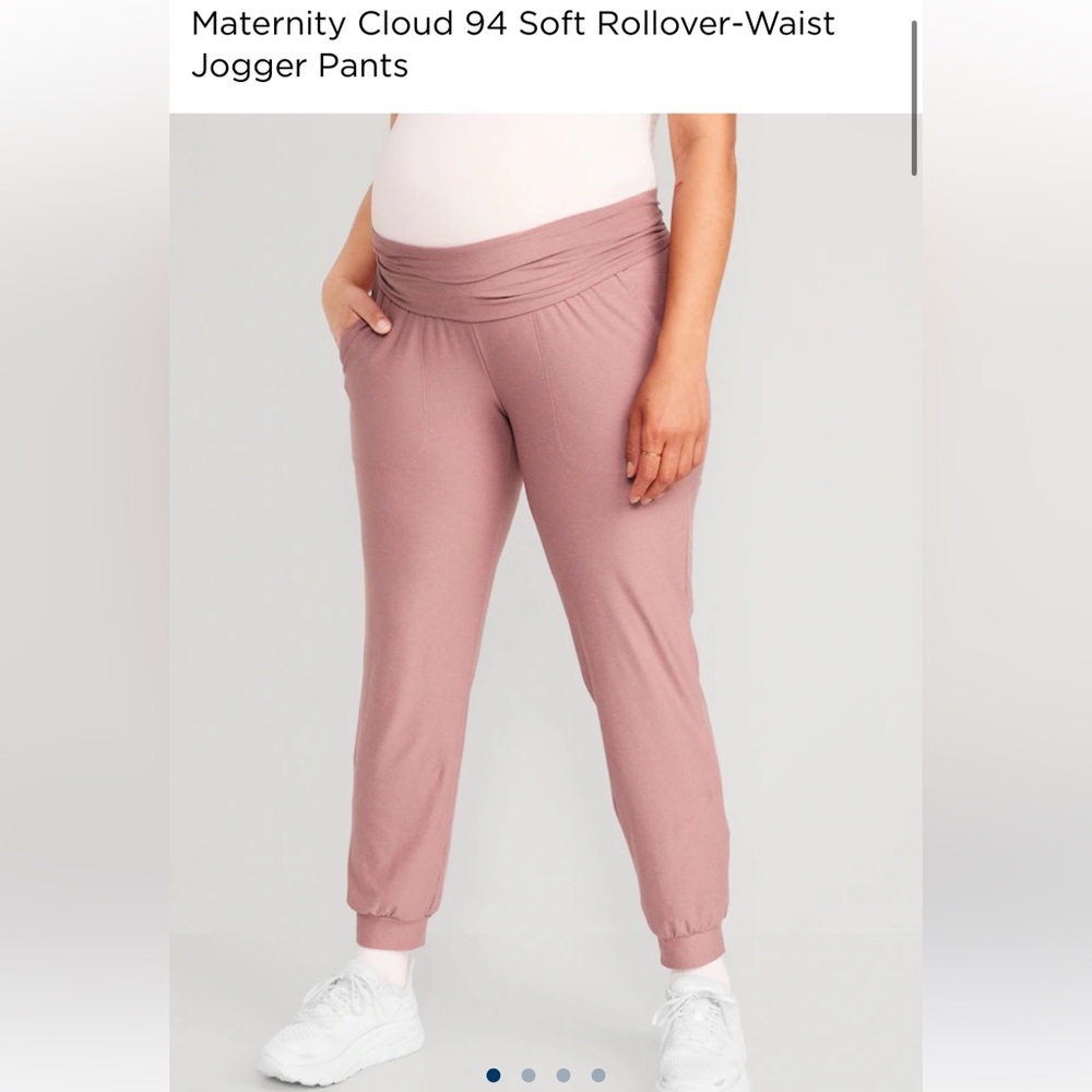 MATERNITY Old Navy NWT in packaging size Medium
